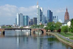 �¹������˸����ʵƹ������������������豸չ���ᣨ2014��